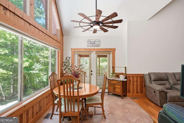 789 Gateway Drive, Ellijay, GA 30540