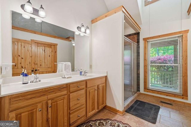 789 Gateway Drive, Ellijay, GA 30540