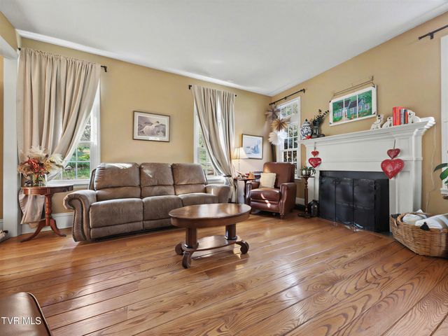 150 Pine Straw Ridge, Greeneville, TN 37745