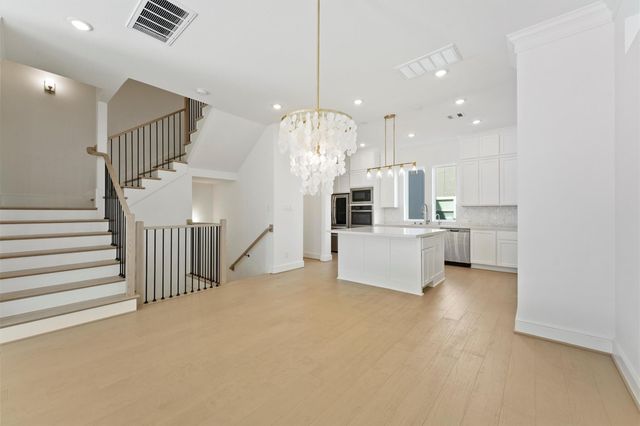 3504 Bridgewater Oaks Lane, Houston, TX 77055