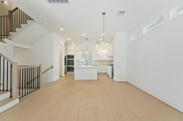 3504 Bridgewater Oaks Lane, Houston, TX 77055