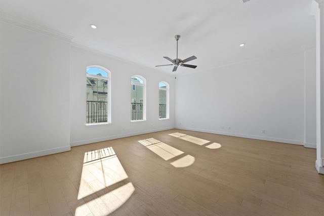 3504 Bridgewater Oaks Lane, Houston, TX 77055