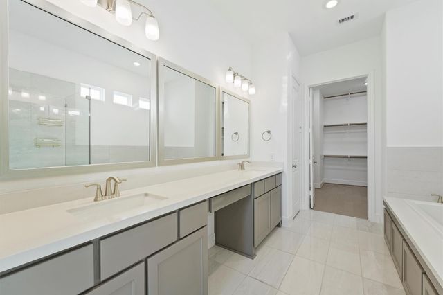 3504 Bridgewater Oaks Lane, Houston, TX 77055