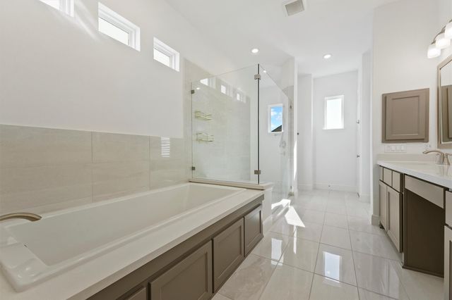 3504 Bridgewater Oaks Lane, Houston, TX 77055