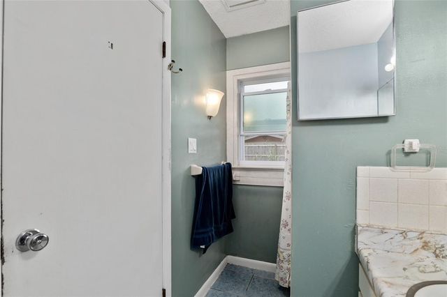 3658 NW 39TH PLACE, Gainesville, FL 32605