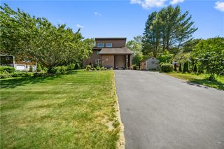 25 Cosmo Street, Westerly, RI 02891