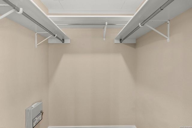 13663 Bridgeview, San Antonio, TX 78247