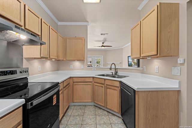 13663 Bridgeview, San Antonio, TX 78247