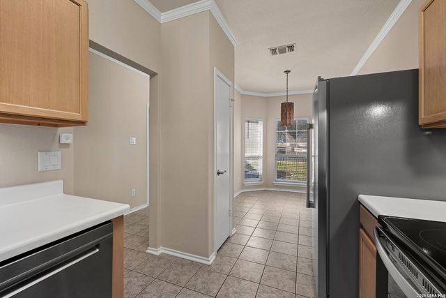 13663 Bridgeview, San Antonio, TX 78247