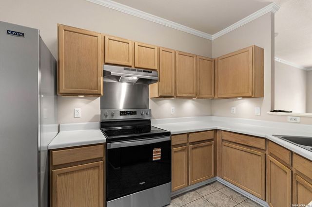 13663 Bridgeview, San Antonio, TX 78247