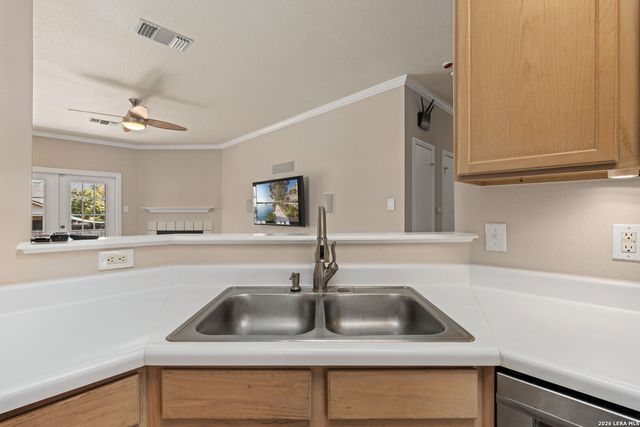 13663 Bridgeview, San Antonio, TX 78247