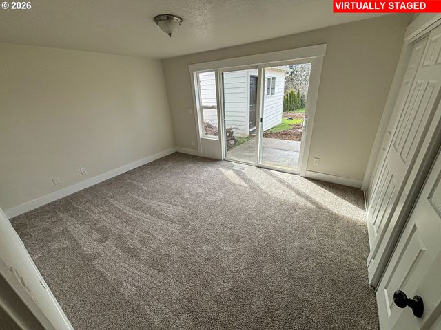 17460 Se SUNNYSIDE Rd, Damascus, OR 97089