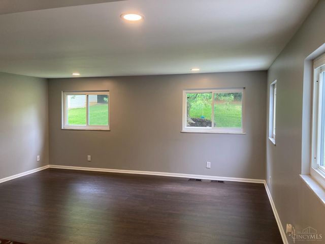 3040 Werkridge Drive, Green Twp, OH 45248