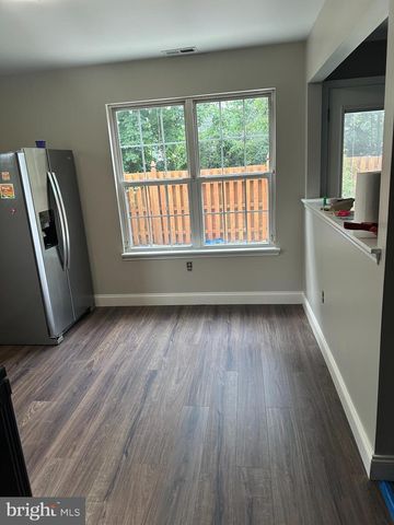 226 BIRCH HOLLOW DR, Bordentown, NJ 08505