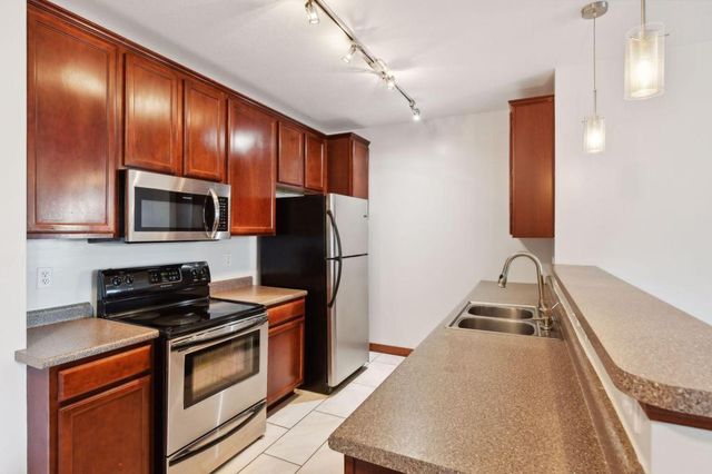 7600 Lyndale Avenue S 228, Richfield, MN 55423