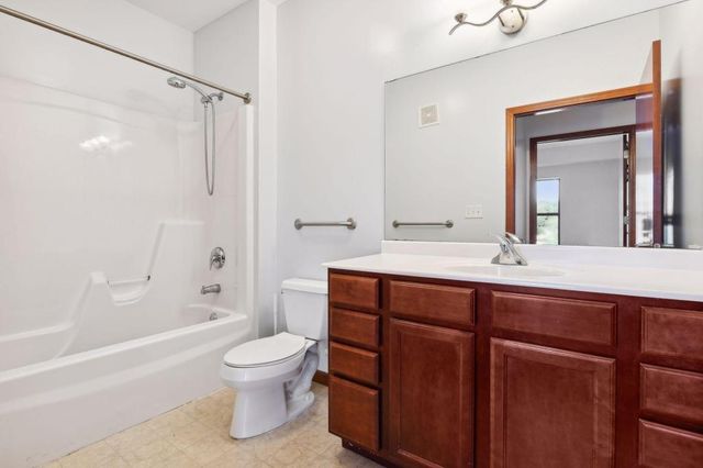 7600 Lyndale Avenue S 228, Richfield, MN 55423