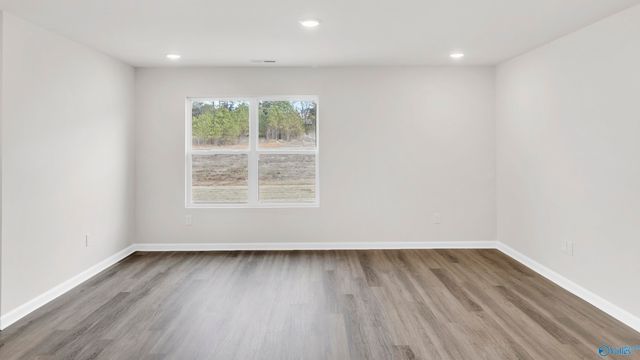 9922 Sequoyah Cove Drive SE, Owens Cross Roads, AL 35763