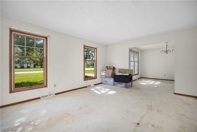 722 Jaycox Road, Avon Lake, OH 44012