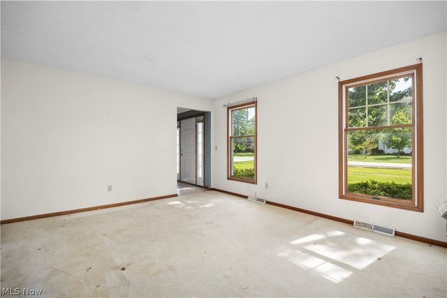 722 Jaycox Road, Avon Lake, OH 44012