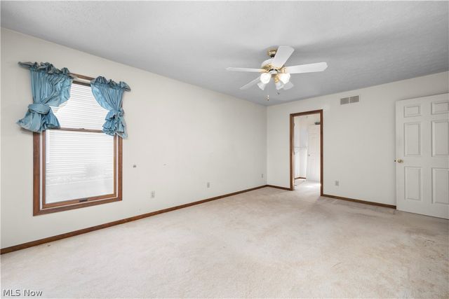 722 Jaycox Road, Avon Lake, OH 44012