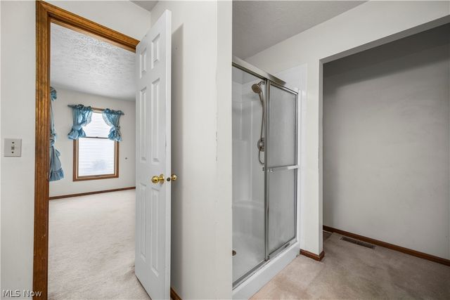 722 Jaycox Road, Avon Lake, OH 44012