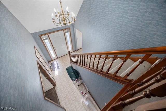 722 Jaycox Road, Avon Lake, OH 44012