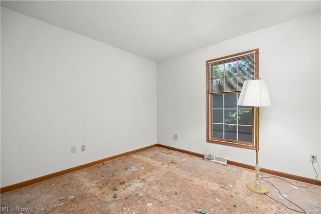 722 Jaycox Road, Avon Lake, OH 44012