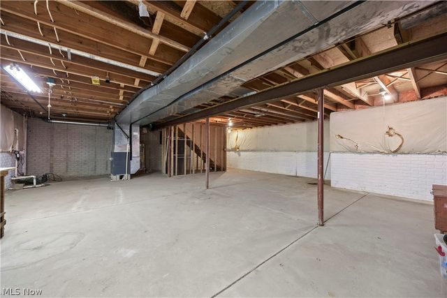 722 Jaycox Road, Avon Lake, OH 44012