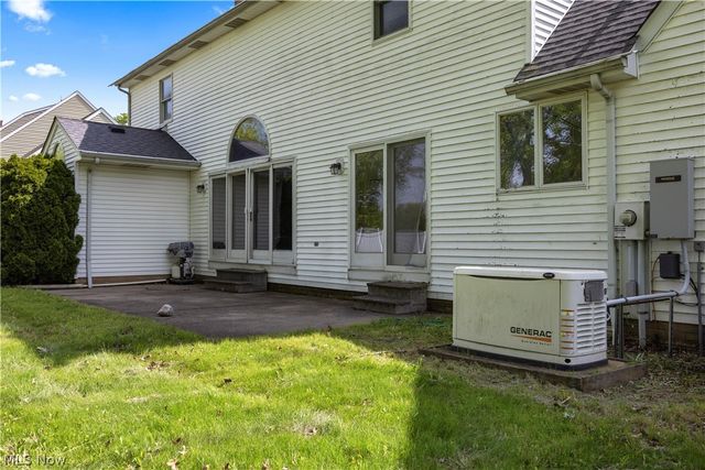 722 Jaycox Road, Avon Lake, OH 44012