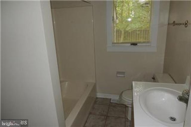 5985 4TH ST, Deale, MD 20751