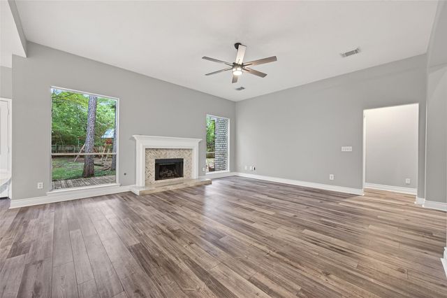 178 Linton Downs Place, The Woodlands, TX 77382