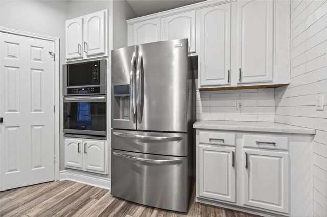 178 Linton Downs Place, The Woodlands, TX 77382