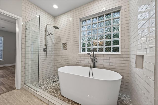 178 Linton Downs Place, The Woodlands, TX 77382