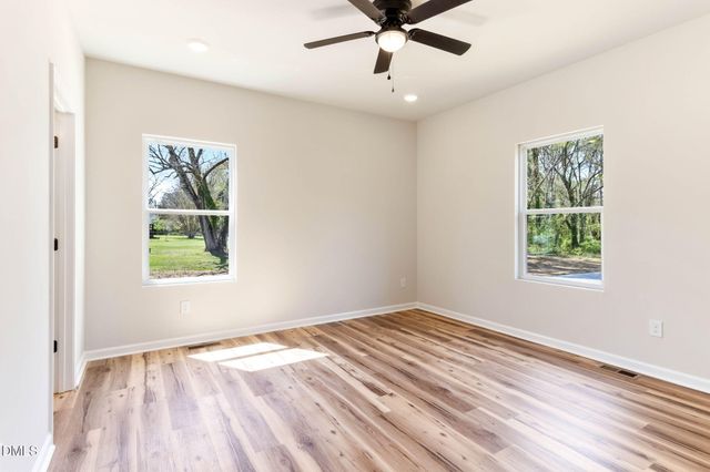 1517 Belmont Street, Burlington, NC 27215