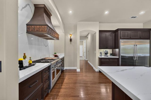 4216 Savoie Ct, Loomis, CA 95650