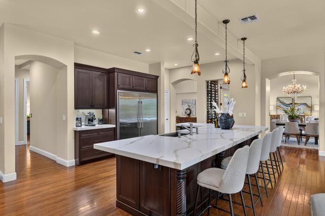 4216 Savoie Ct, Loomis, CA 95650