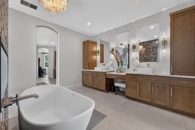4216 Savoie Ct, Loomis, CA 95650