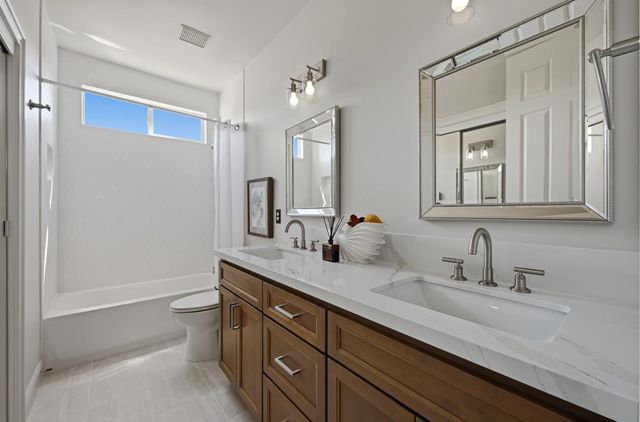 4216 Savoie Ct, Loomis, CA 95650