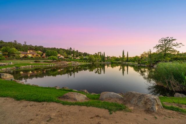 4216 Savoie Ct, Loomis, CA 95650