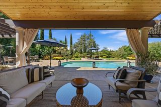4216 Savoie Ct, Loomis, CA 95650