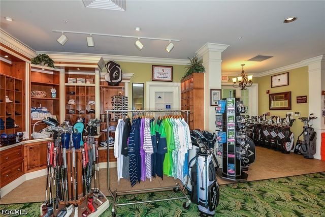 2937 Heritage Pines DR, Fort Myers, FL 33905