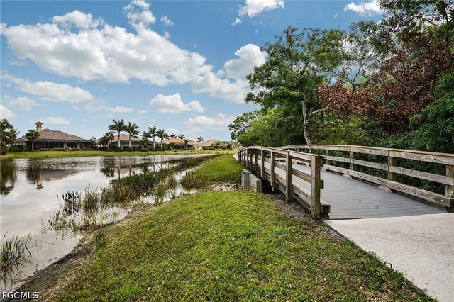 2937 Heritage Pines DR, Fort Myers, FL 33905