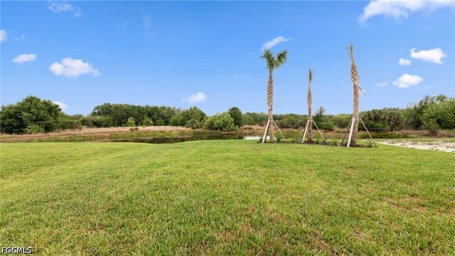 2937 Heritage Pines DR, Fort Myers, FL 33905