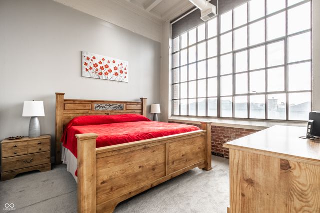 611 N Park Avenue 311, Indianapolis, IN 46204