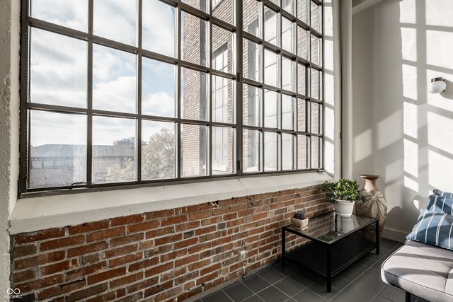 611 N Park Avenue 311, Indianapolis, IN 46204