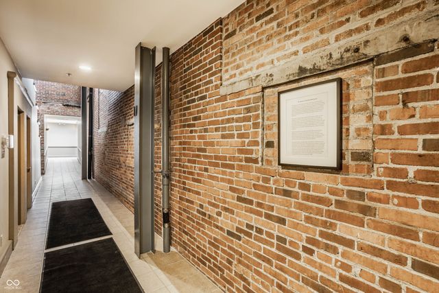 611 N Park Avenue 311, Indianapolis, IN 46204