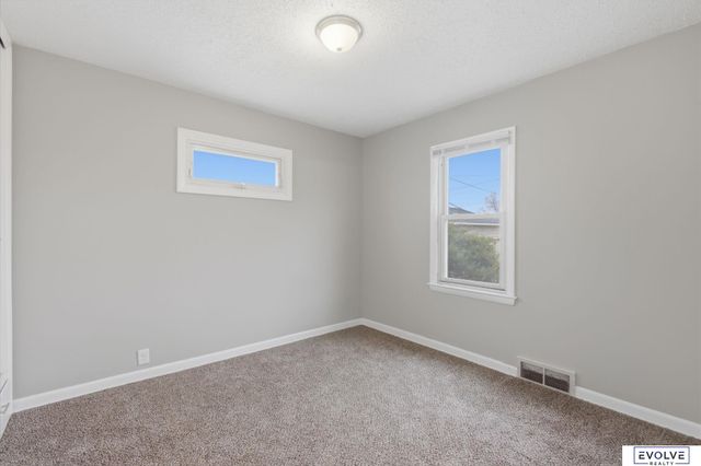 2900 8Th Avenue, Council Bluffs, IA 51501