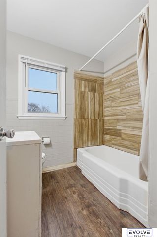 2900 8Th Avenue, Council Bluffs, IA 51501