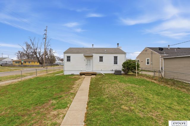 2900 8Th Avenue, Council Bluffs, IA 51501