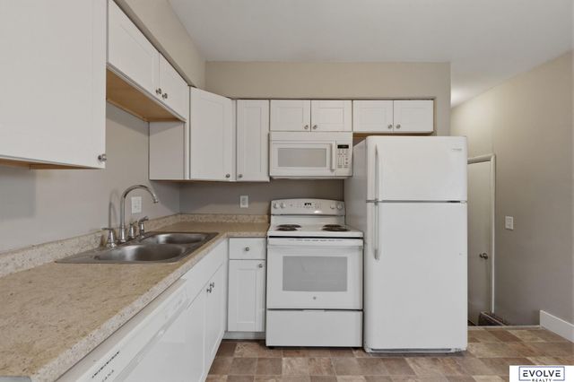 2900 8Th Avenue, Council Bluffs, IA 51501